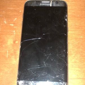 Samsung s7 edge messed up screen